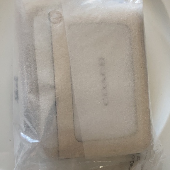 Coach Zip Card Case - Picture 4 of 4